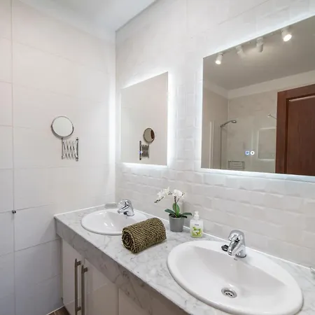 Maderita - Lovely 3 Bed In Playa Blanca (Lanzarote)