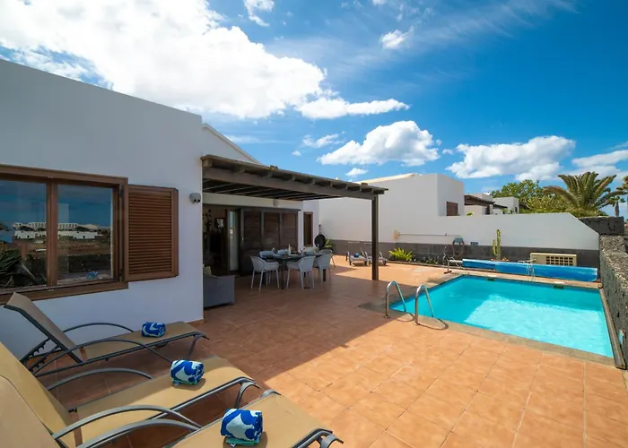 Maderita - Lovely 3 Bed In * 普拉亚布兰卡