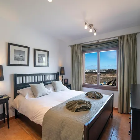 Maderita - Lovely 3 Bed In Villa