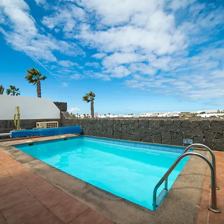 Maderita - Lovely 3 Bed In Vila