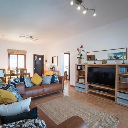 Maderita - Lovely 3 Bed In